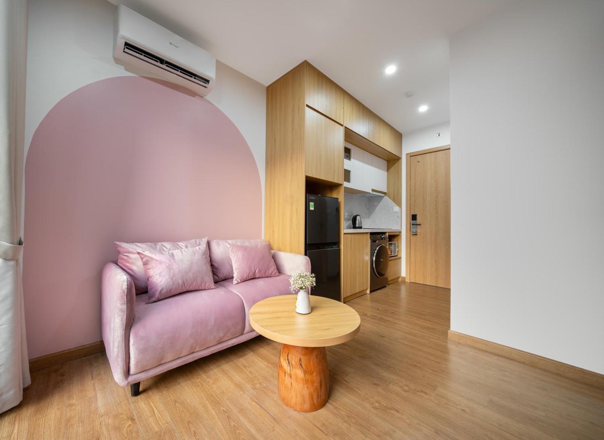 Moonlit Serviced Apartment Hanoi Exteriör bild